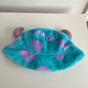 Tokyo Disney Sea Monsters Inc Sully Soft Fluffy Bucket Hat Exclusive